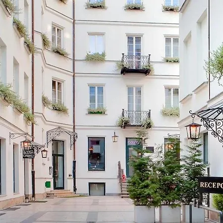 St. Andrew's Palace 4* Warsaw