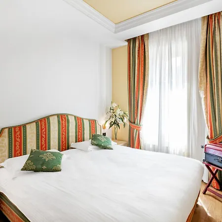 St. Andrew's Palace Apart-hotel