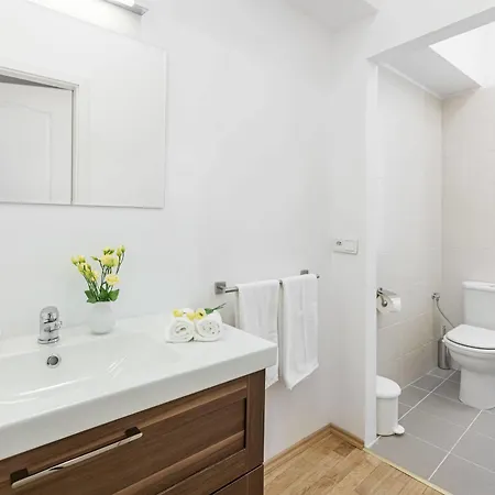 Aparthotel St. Andrew's Palace 4*