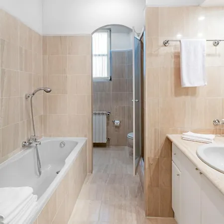 St. Andrew's Palace 4*