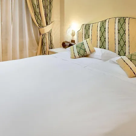 St. Andrew's Palace Apart-hotel