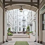St. Andrew's Palace شقة فندقية وارسو