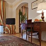 شقة فندقية St. Andrew's Palace 4*