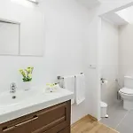 شقة فندقية St. Andrew's Palace 4*