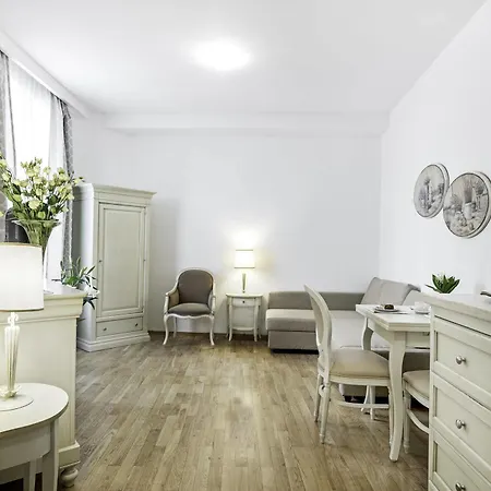 St. Andrew's Palace شقة فندقية