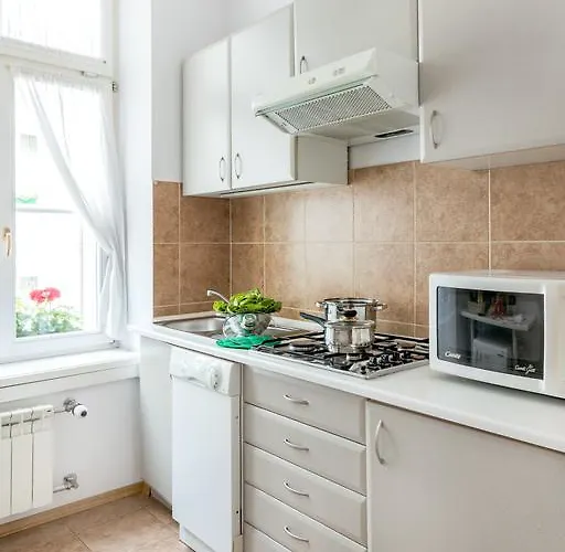 St. Andrew's Palace 4* Warsaw