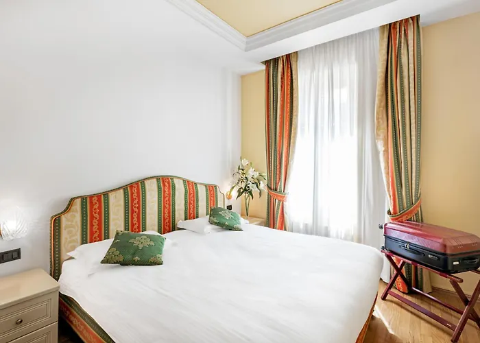 St. Andrew's Palace Aparthotel