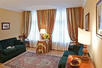 St. Andrew's Palace Aparthotel 4*