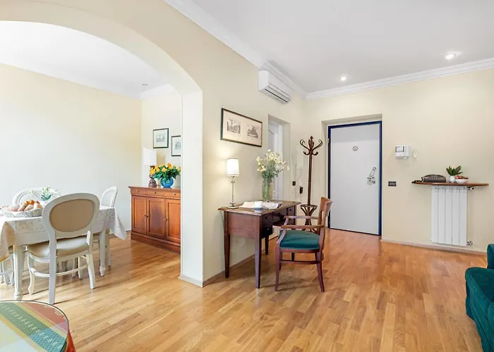 St. Andrew's Palace Aparthotel 4*