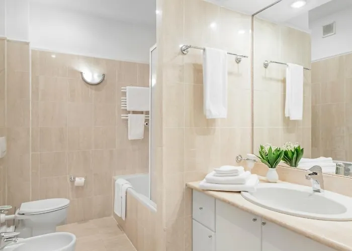 Aparthotel St. Andrew's Palace 4*