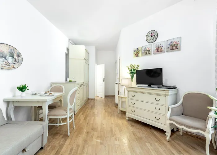 St. Andrew's Palace Aparthotel 4*