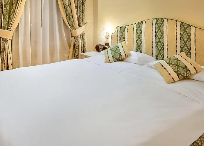 St. Andrew's Palace Aparthotel