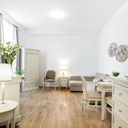 St. Andrew's Palace Hotel apartamentowy