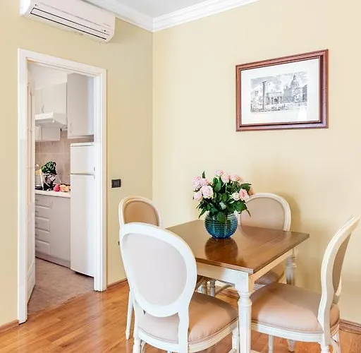 St. Andrew's Palace 4* Varsavia