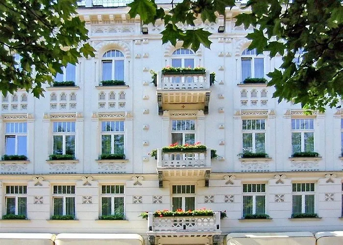 Aparthotel St. Andrew's Palace 4*